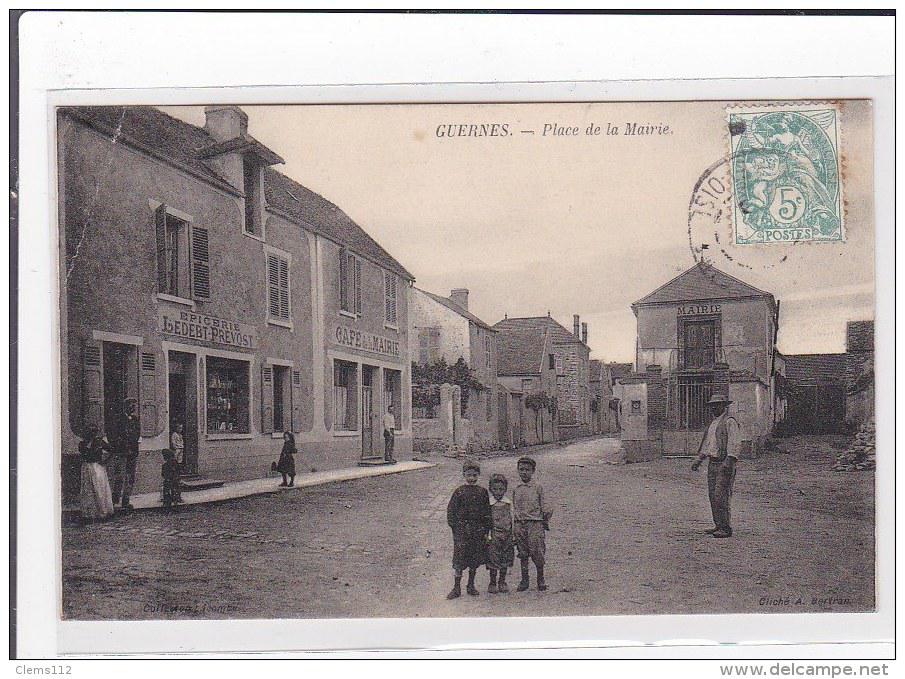 Place de la Mairie (1)